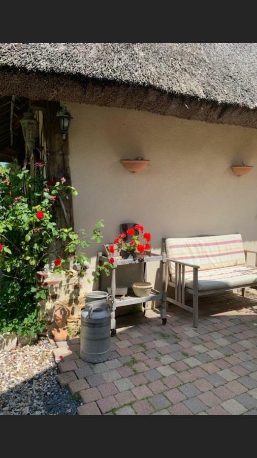 Hotel La Bouillerie Gonneville-sur-Mer Exterior foto